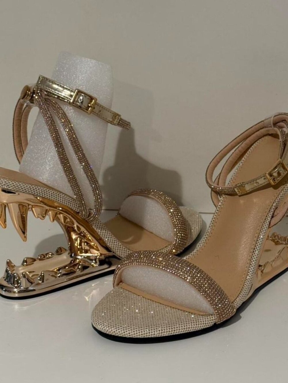 Women's Gold Sandals